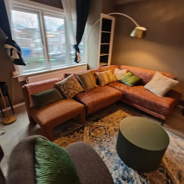 Alkmaar canal apartment, hotel v destinaci Alkmaar