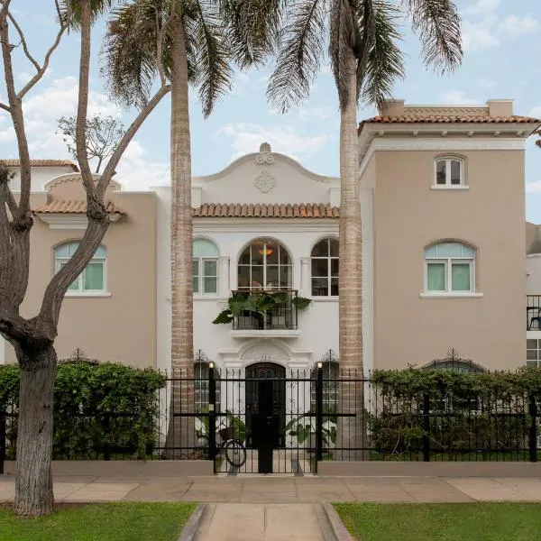 Fausto by Andean, hotel v Limi