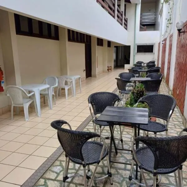 Casa Merlini - Hotel e salas Comerciais, hotel em Belém