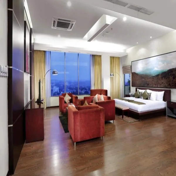 Grand Candi Hotel, hotel v destinaci Semarang