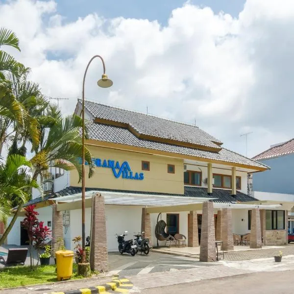 TwoSpaces Living at Panorama Villas, hotel di Batu