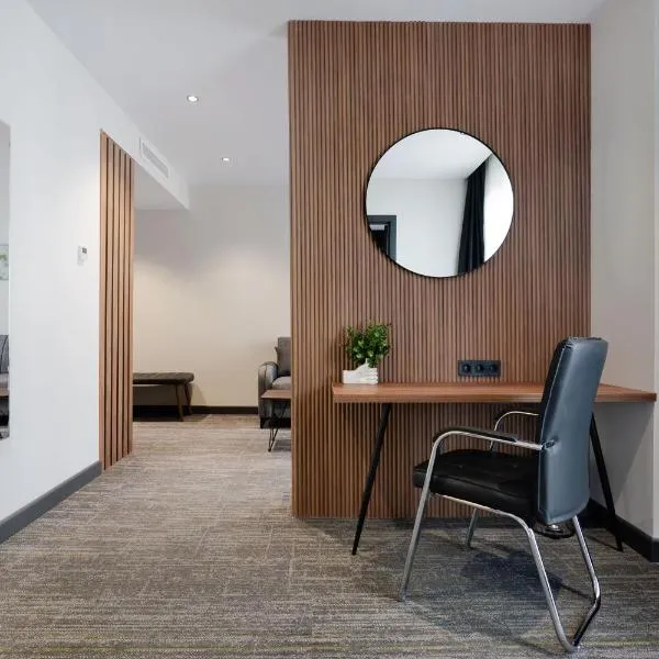 NOVA LUXE Hotel & Residences, hotel en Batumi