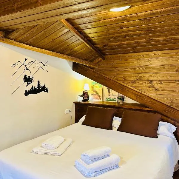 CA DEL SASTRET -Durro-, hotel di Durro