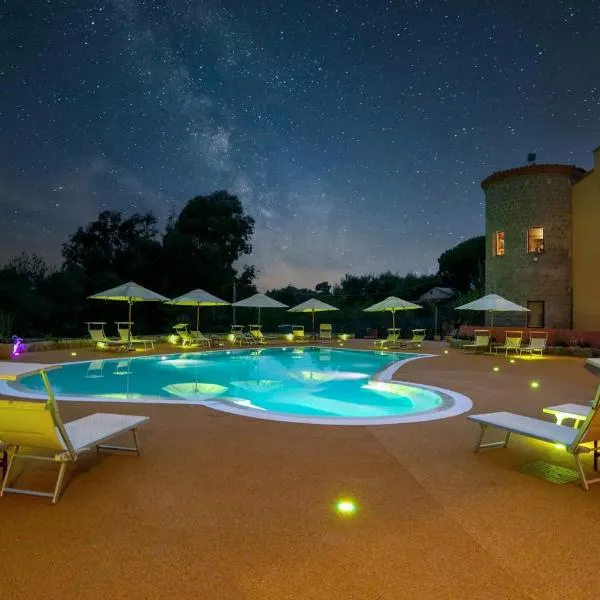 Hotel with swimming pool in Arbus, hotel v destinácii Ingurtosu
