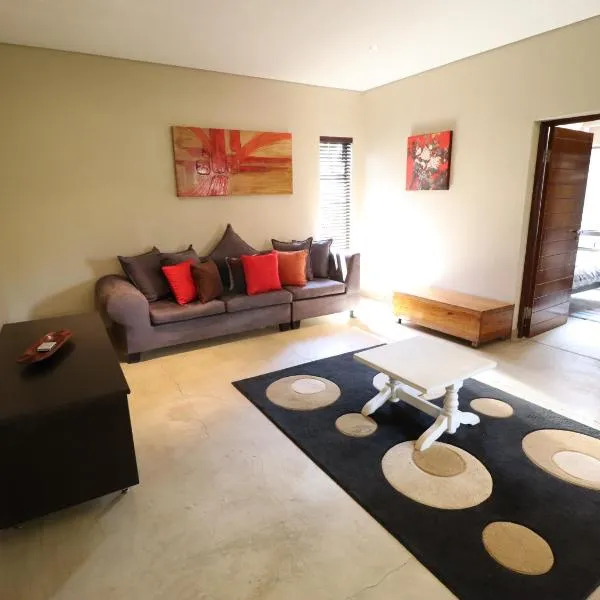 Modern 1 Bedroom Apartment, hotel a Bloemfontein