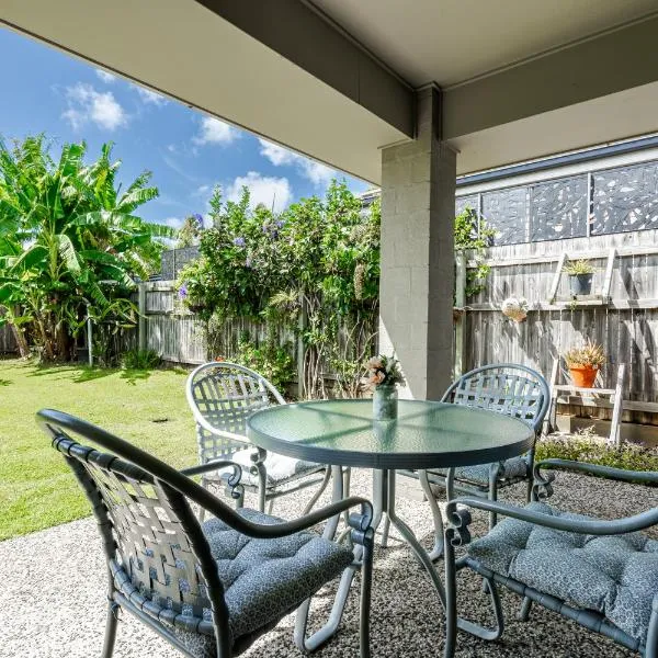 Entire house near North Lakes, Brisbane, Australia, hotel u gradu Griffin