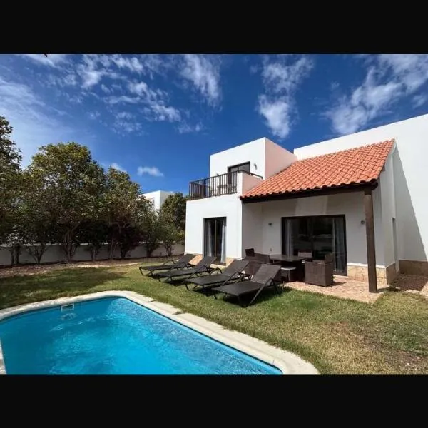 3 bedroom/ 3 bathroom villa, Sal, Cape Verde, hotel a Santa Maria