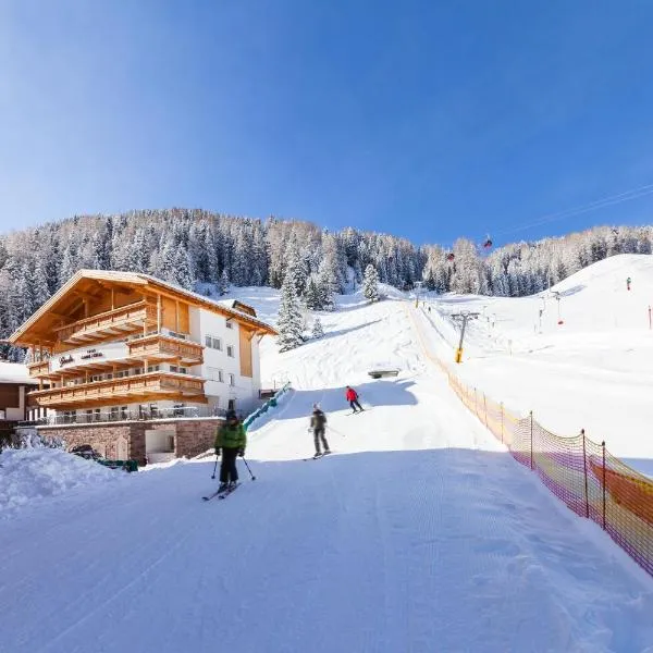 Giardin Boutique Hotel B&B, hotel in Selva di Val Gardena