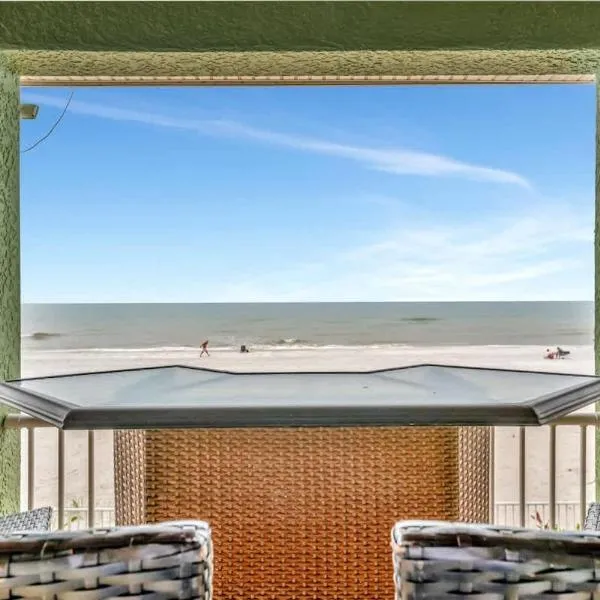 Stones Throw Beachfront Premier Suite #4 VIEWS, hotell Clearwater Beachis
