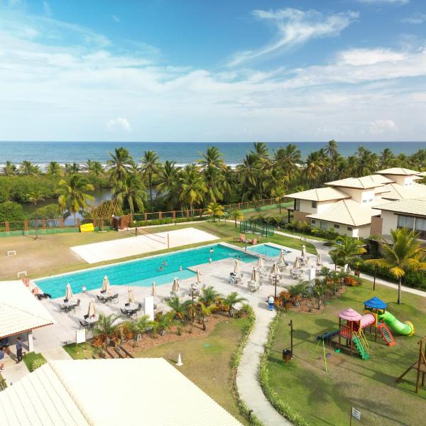 Casa Bali 3 suítes Condomínio completo Rio & mar Natureza preservada