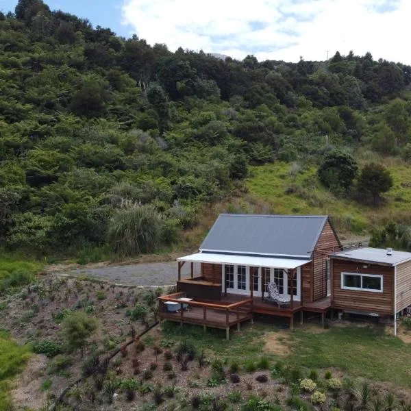 Kōtare Cabin, Thames Coast, hotel v destinaci Tapu