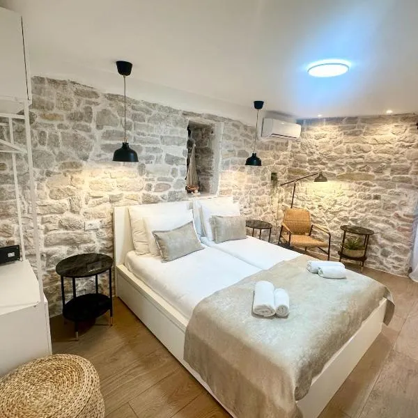 Mediteran dream studios, hotel in Split