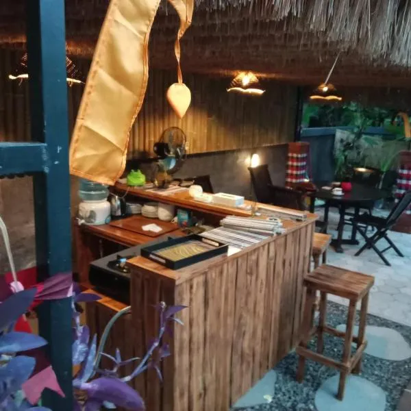 Radeva menjangan, hotel in Banyuwedang