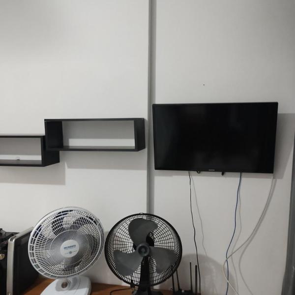 Conjugado dividido em quarto e sala