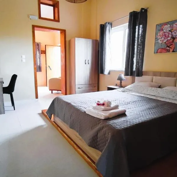 Joy's Houses, Hotel in Marmari