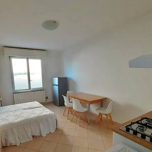 Appartamenti a due passi dal mare, hotel Cerialéban