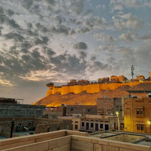 Jaisalmer Rosu Safari, hotel a Jaisalmer