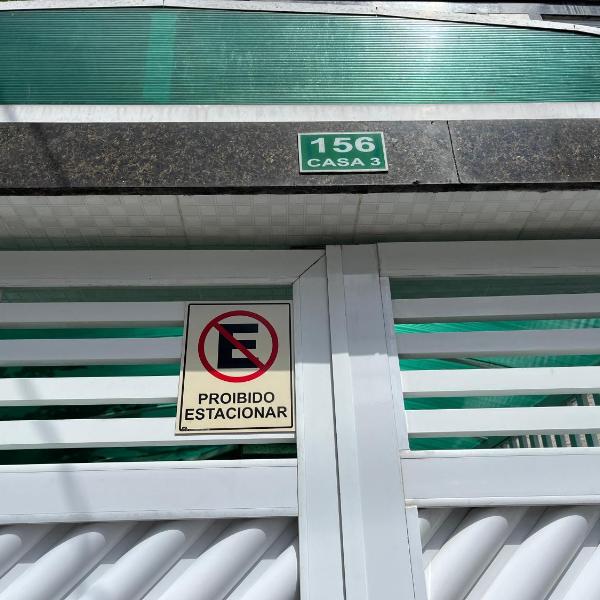 Quartos na Praia - Cozinha Compartilhada, Self Check-in, WiFi, Próximo à Praia - Foto 5