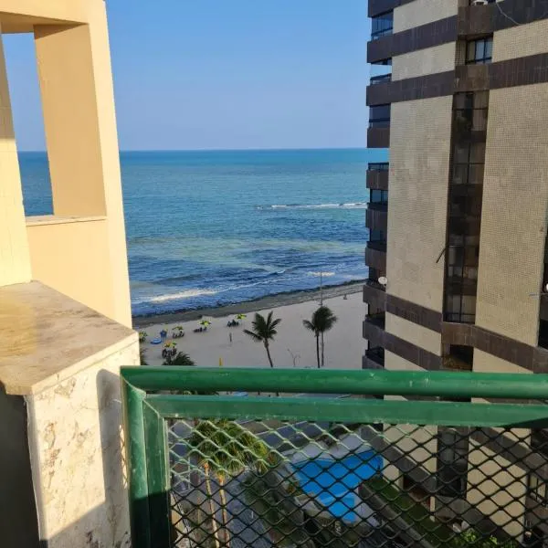 Flat Pé na areia, hotel in Recife