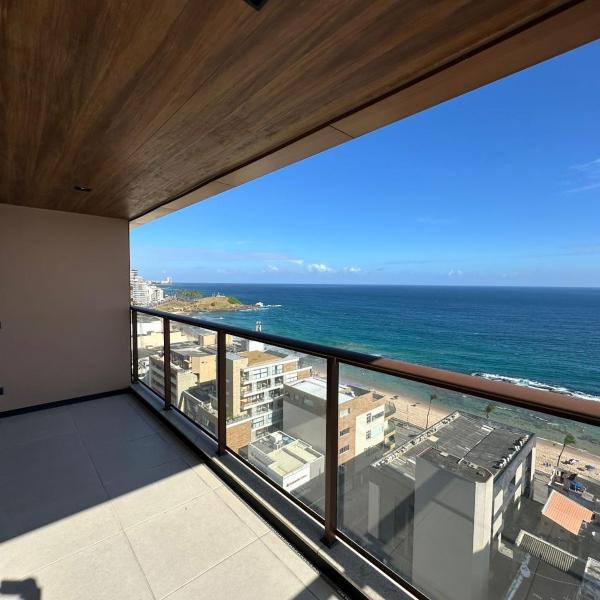 Apartamento luxuoso na Barra Vista Mar