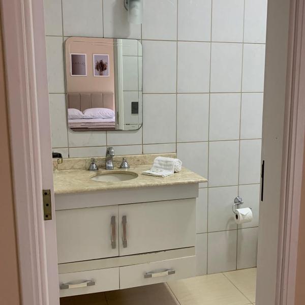 Suíte de Casal Privativa com Sacada - Foto 3