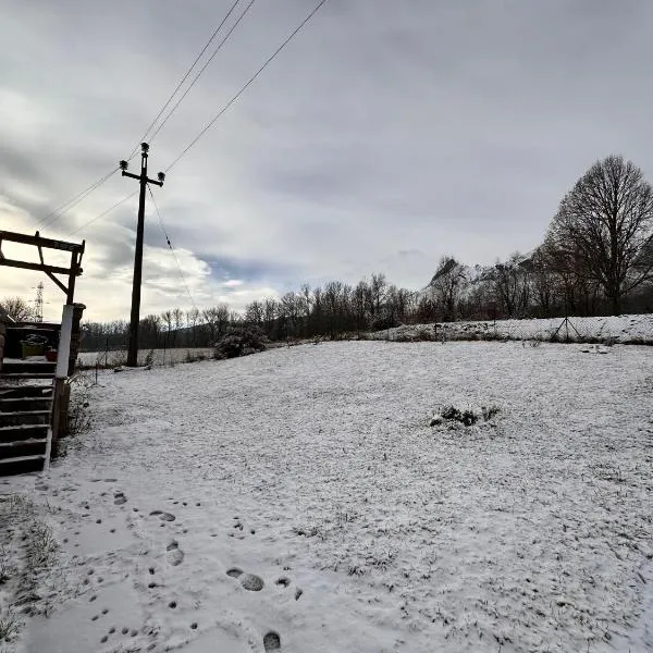 La Souste appartement avec jardin privatif, hotel u gradu 'La Fare-en-Champsaur'