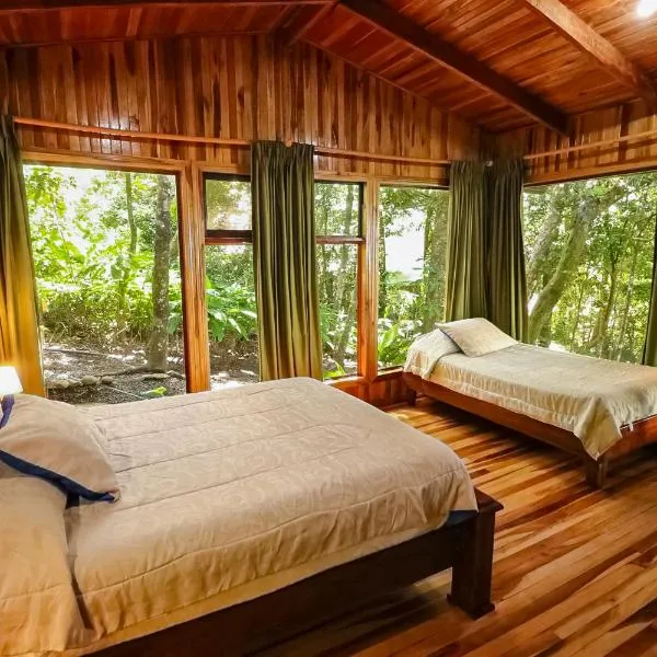 Hotel Flor de Bromelia、モンテベルデ・コスタリカのホテル