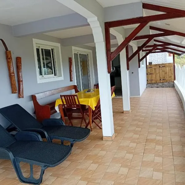 Villa AGNES AU COEUR DE LA MARMITE, hotell sihtkohas Sainte-Marie