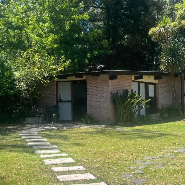 Casa en el bosque Peralta Ramos, hotel v destinaci Mar del Plata