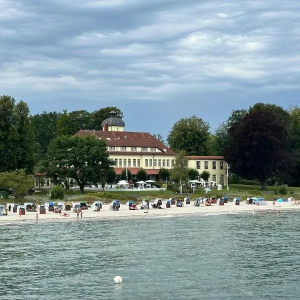 Zeitlos Hotel Garni, hotel v destinaci Scharbeutz