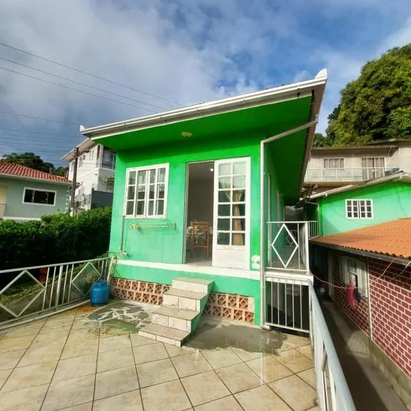 Casa em Ganchos, hotel in Governador Celso Ramos