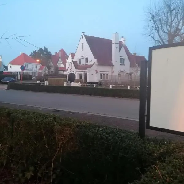 Villa DM, hotel v destinaci De Haan