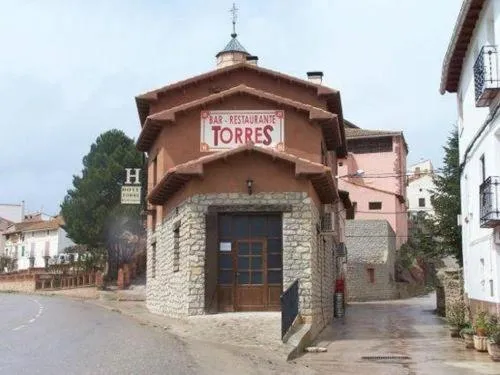 Hotel Restaurante El CID, hotel v destinaci Torres de Albarracín