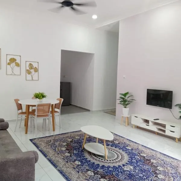 Homestay KampungKU, hotel in Muar