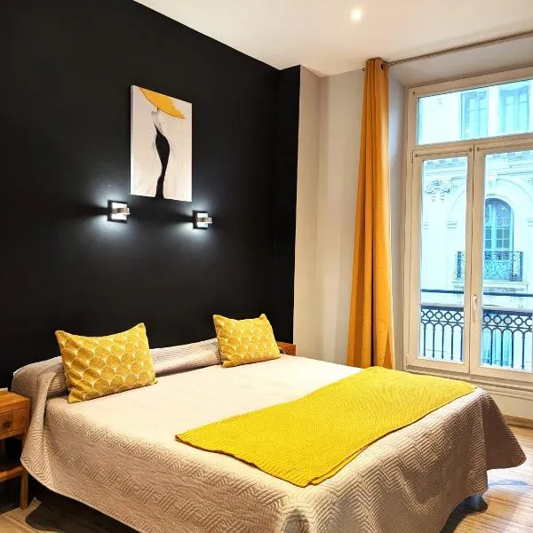 H33 Hôtel – hotel w Nicei