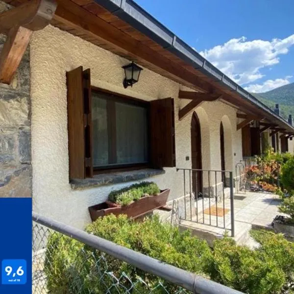 Casa Belius, hotel Biescasban