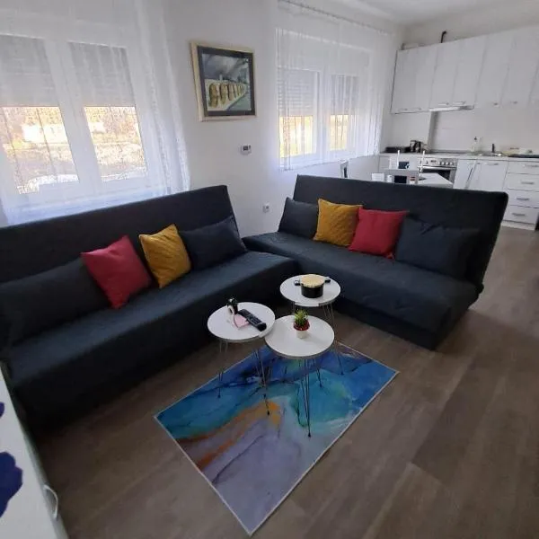 Apartman Jass, hotel v destinaci Stari Banovci