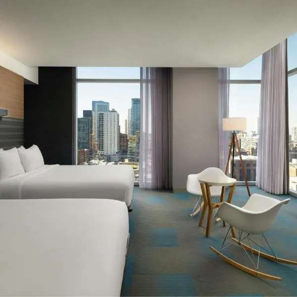 शिकागो में, होटल Aloft by Marriott Chicago Downtown River North