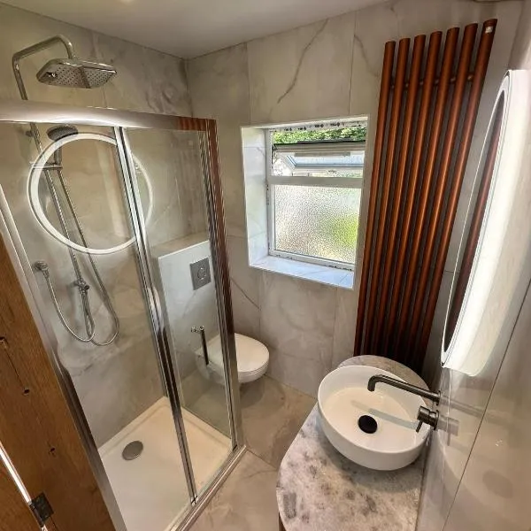 Cwtch Mawr, hotel in Cardiff