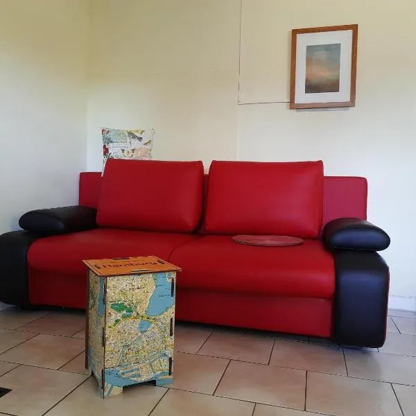 Hamburg Living Hub, hotelli kohteessa Pinneberg