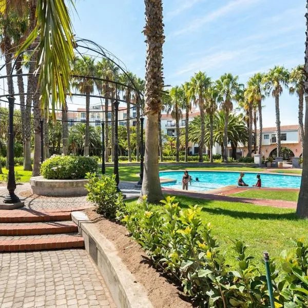 The Island Club Luxury Apartments, hotel in Cape Town