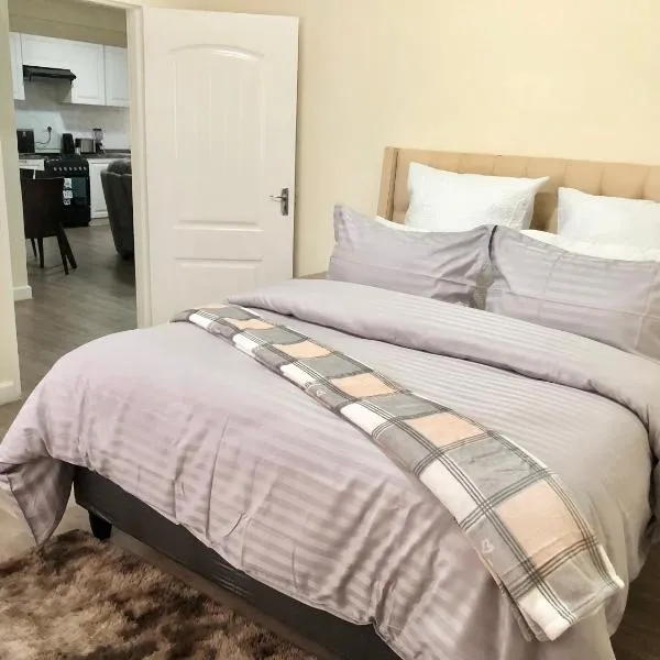 Serviced 2 Bedroom in Long Acres, hotel in Lusaka