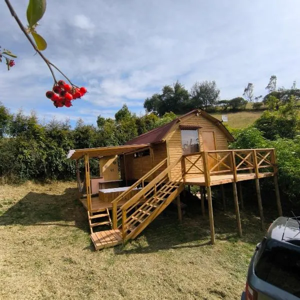 Glamping con jacuzzi La Terraza del cielo, hotel v destinaci Chocontá
