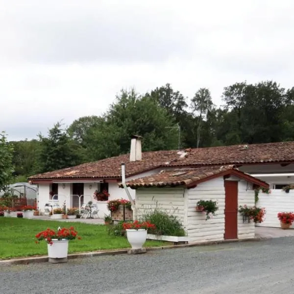 Aterpea, Hotel in Saint-Pée-sur-Nivelle