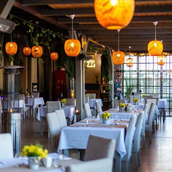 Hotel Restaurant Alesia, hotel v destinaci Corunca