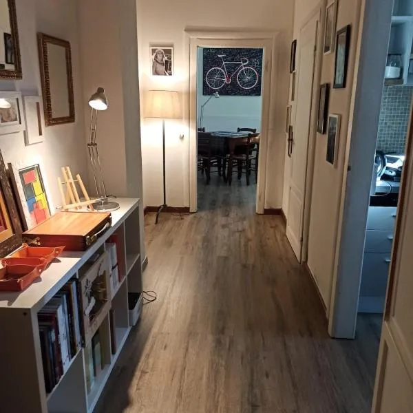 Antonio's apartment in the historic center, hotel v destinaci Castelnuovo di Garfagnana