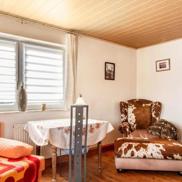 Möblierte Wohnung Ferienwohnung, hotel v destinaci Aicha vorm Wald