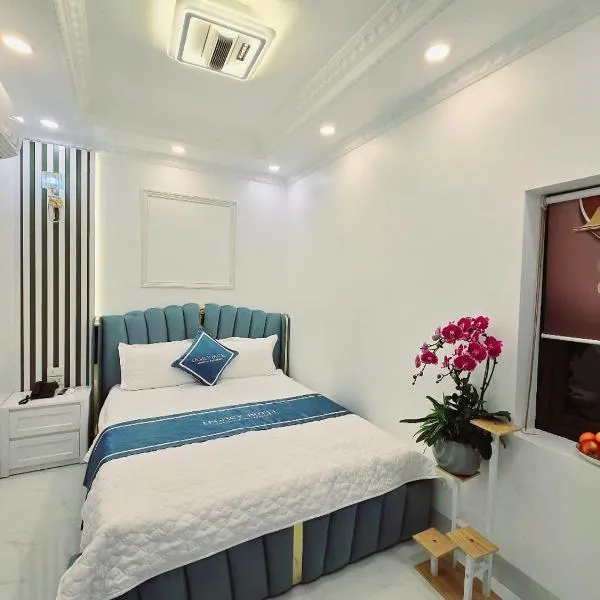 Legacy Hotel, hotel in Kỳ Vĩ