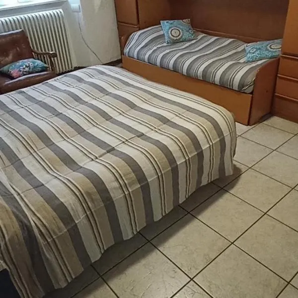 Appartamento Prima Torre, hotel v destinaci Primaluna