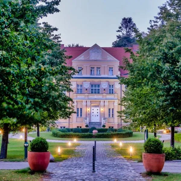 Precise Resort Rügen - Hotel & SPLASH Erlebniswelt、サガルトのホテル